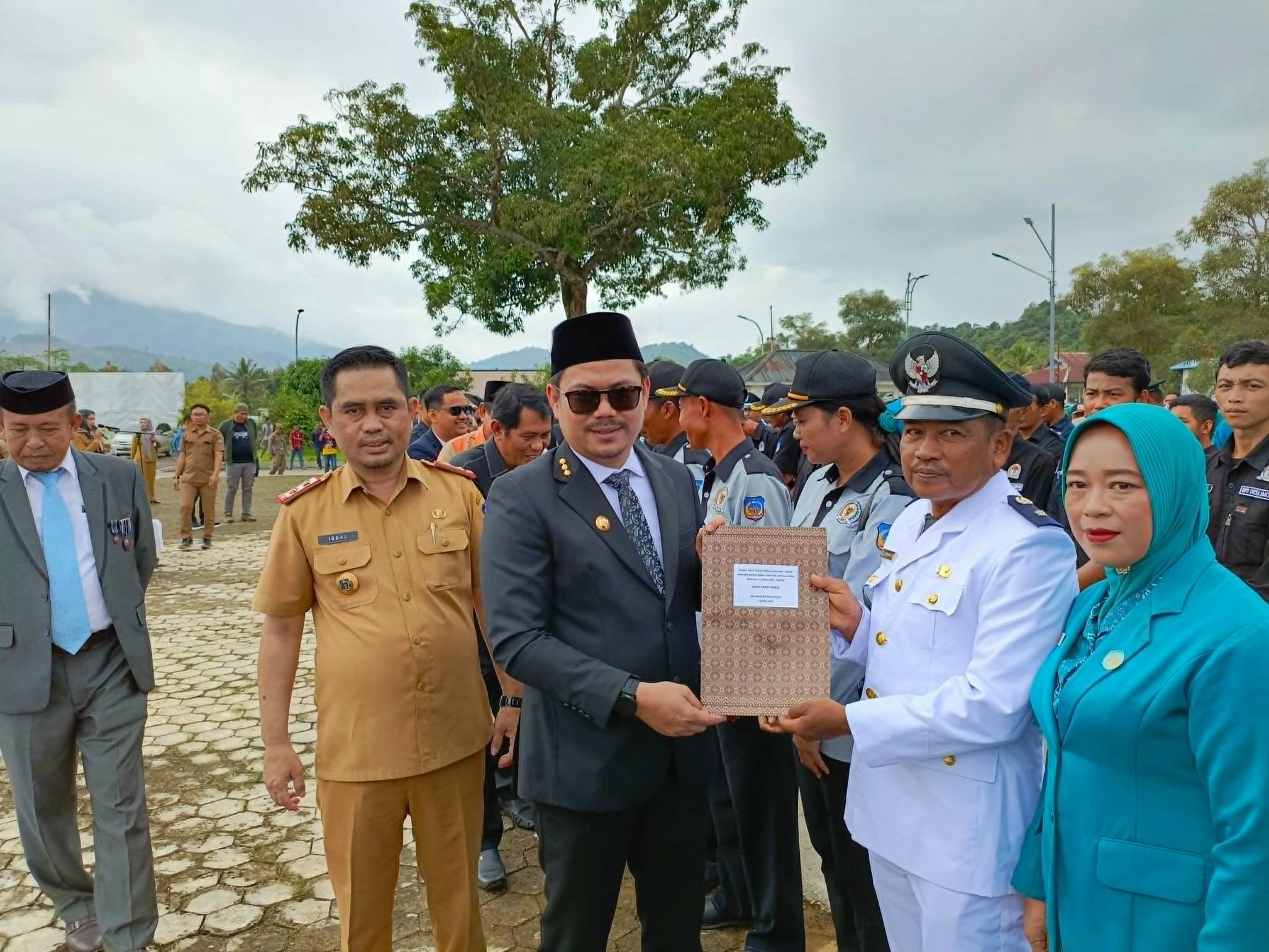 Cuaca Bersahabat Naungi Pengukuhan Perpanjangan Masa Jabatan Kades dan BPD se-Koltim