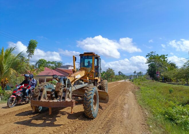 Warga Soal Pengaspalan: Terimakasih Perjuanganmu Pak Bupati