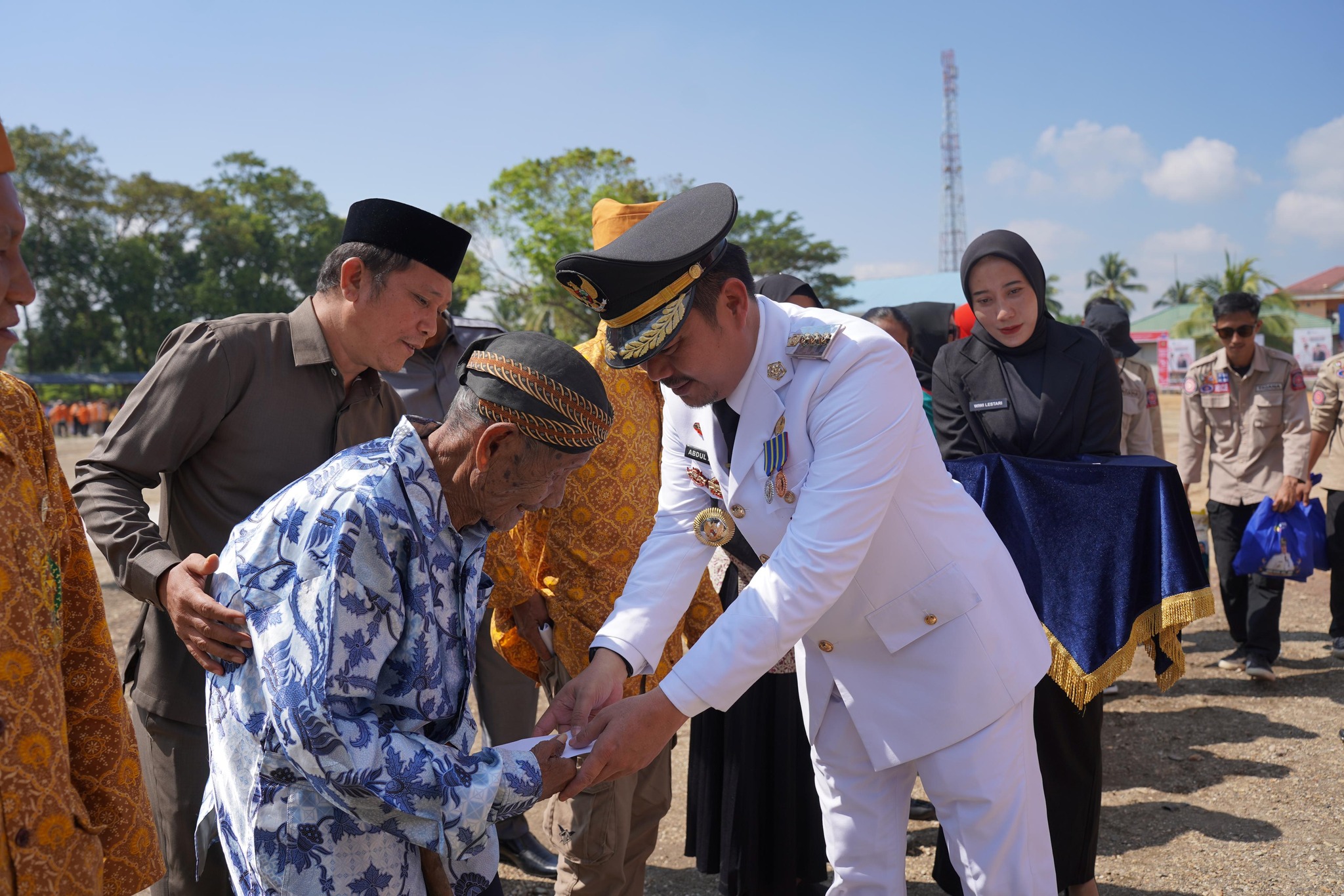 Peduli terhadap Veteran di Koltim, Pemda Beri Bingkisan