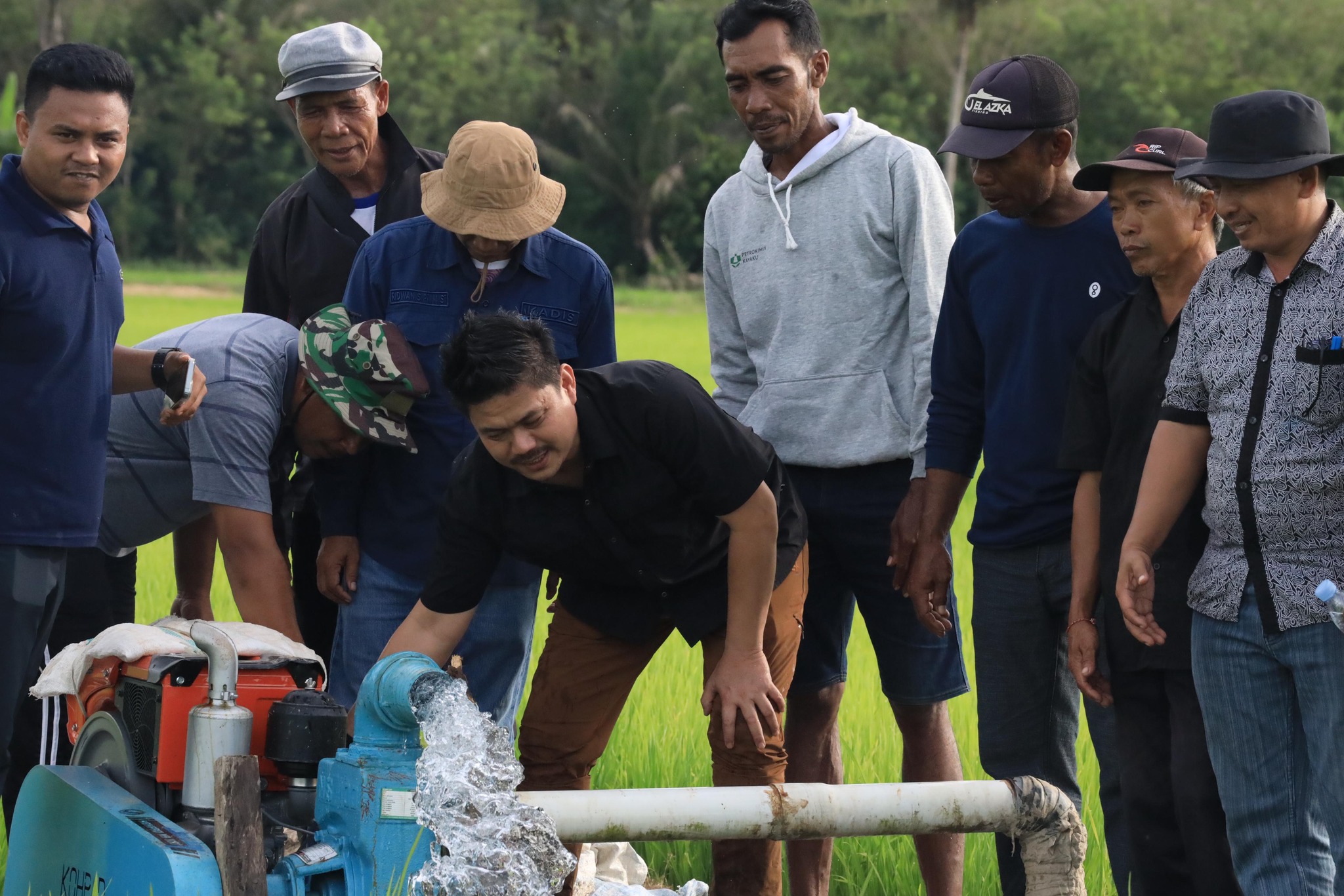 Bupati Koltim Monitoring Pompanisasi di Desa Wia-Wia