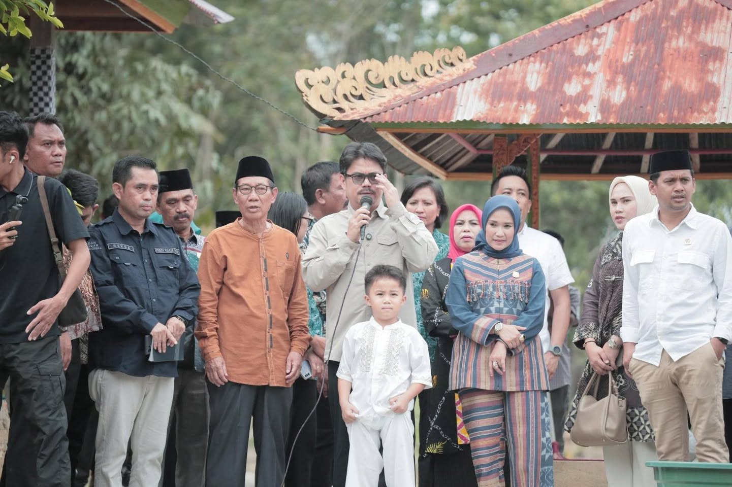 Bupati Kolaka Timur: Mari Kembangkan Semua Potensi Untuk Dukung Program MBG, Seperti Budidaya Ikan