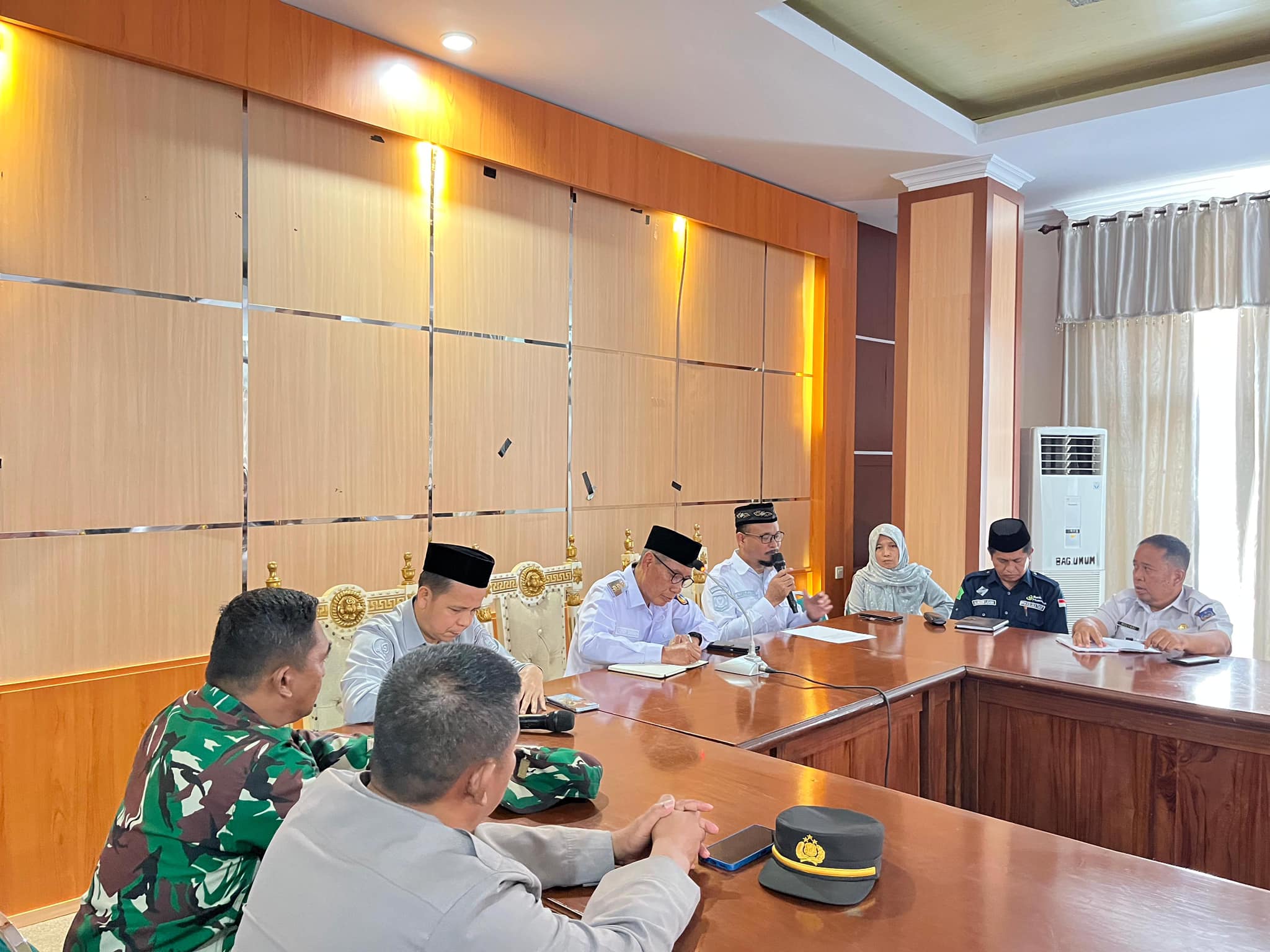 Wakil Bupati Kolaka Timur H. Yosep Sahaka, S.Pd., M.Pd Memimpin Rapat Koordinasi Persiapan STQ dan PHBI Kolaka Timur