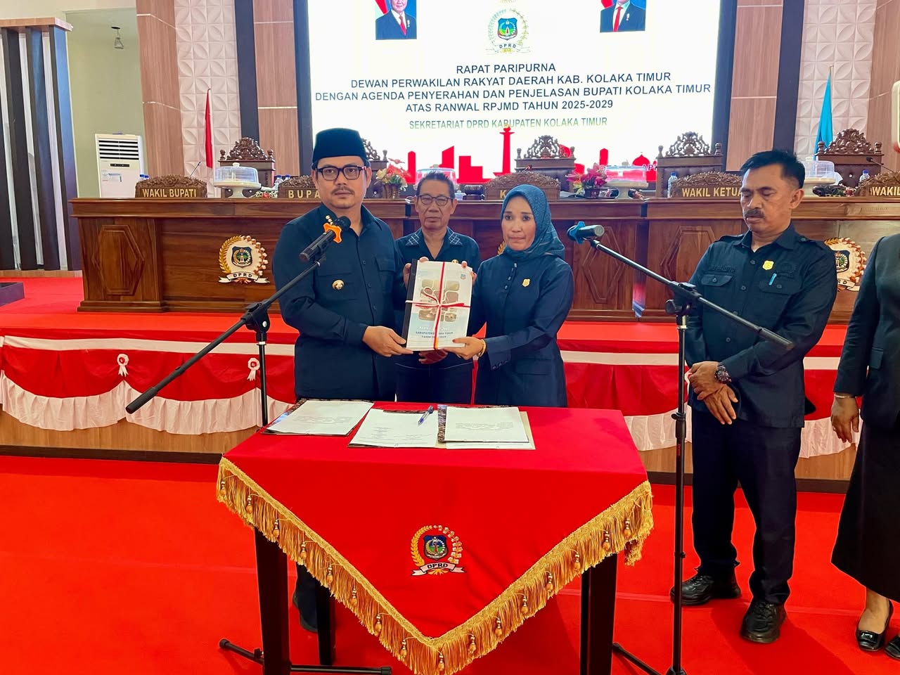 Bupati Kolaka Timur Sampaikan Ranwal RPJMD 2025–2029 dalam Rapat Paripurna DPRD Koltim