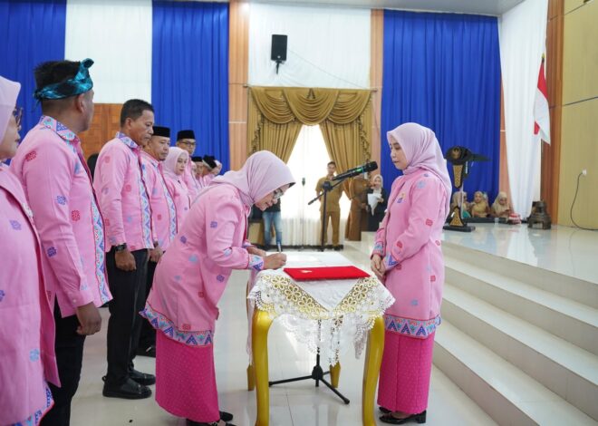 Pelantikan Pengurus Dekranasda Kolaka Timur Masa Bakti 2025–2030