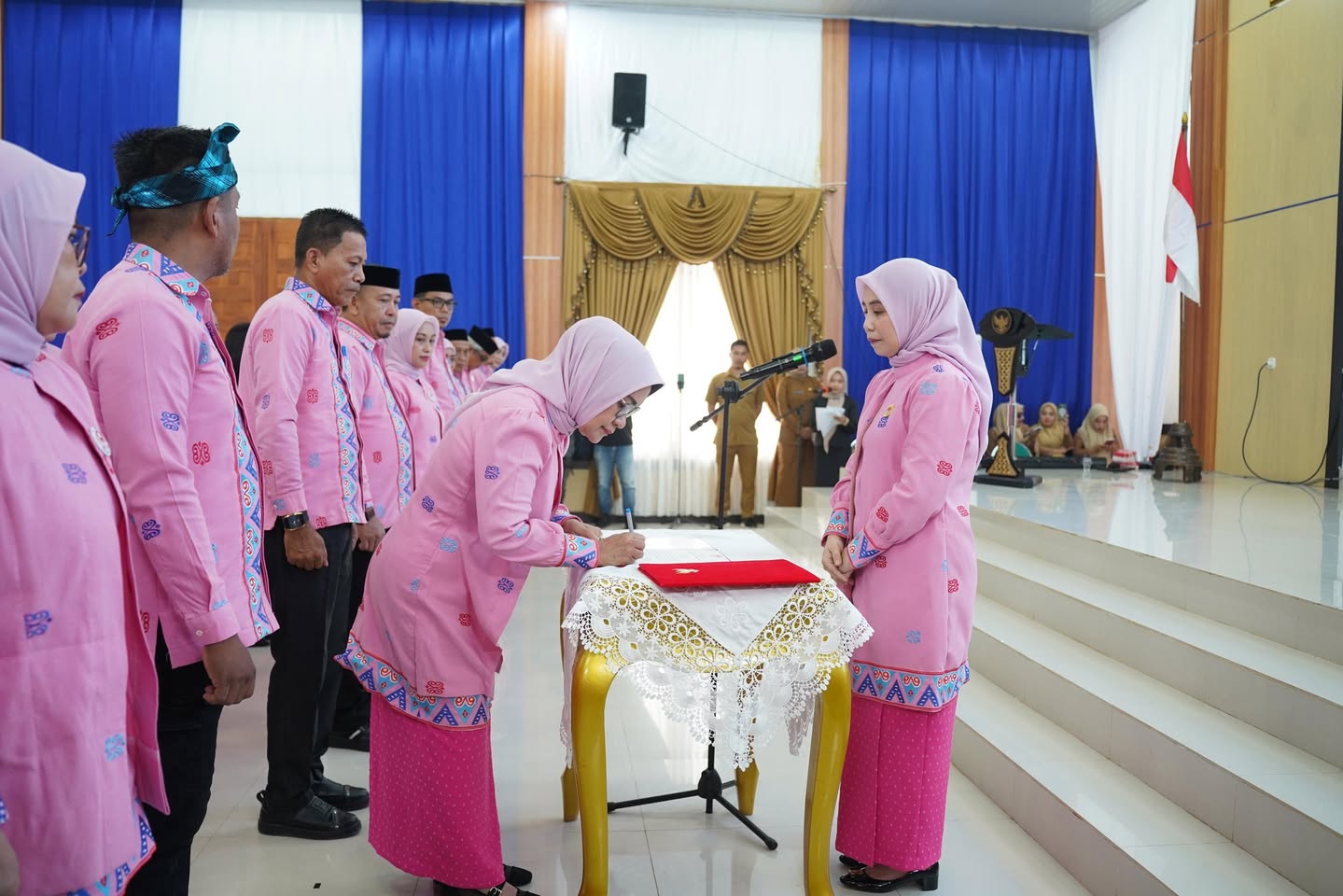 Pelantikan Pengurus Dekranasda Kolaka Timur Masa Bakti 2025–2030