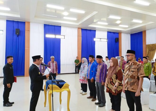 Pelantikan dan Pengambilan Sumpah Jabatan Pejabat Pimpinan Tinggi Pratama dan Fungsional Lingkup Pemkab Koltim