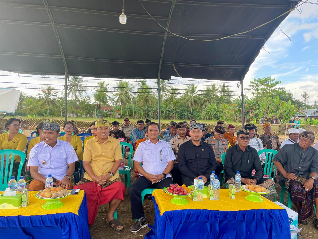 Pemkab Kolaka Timur Dukung Pelestarian Budaya, Asisten III Setda Koltim Buka Ngaben Massal di Desa Wia-Wia