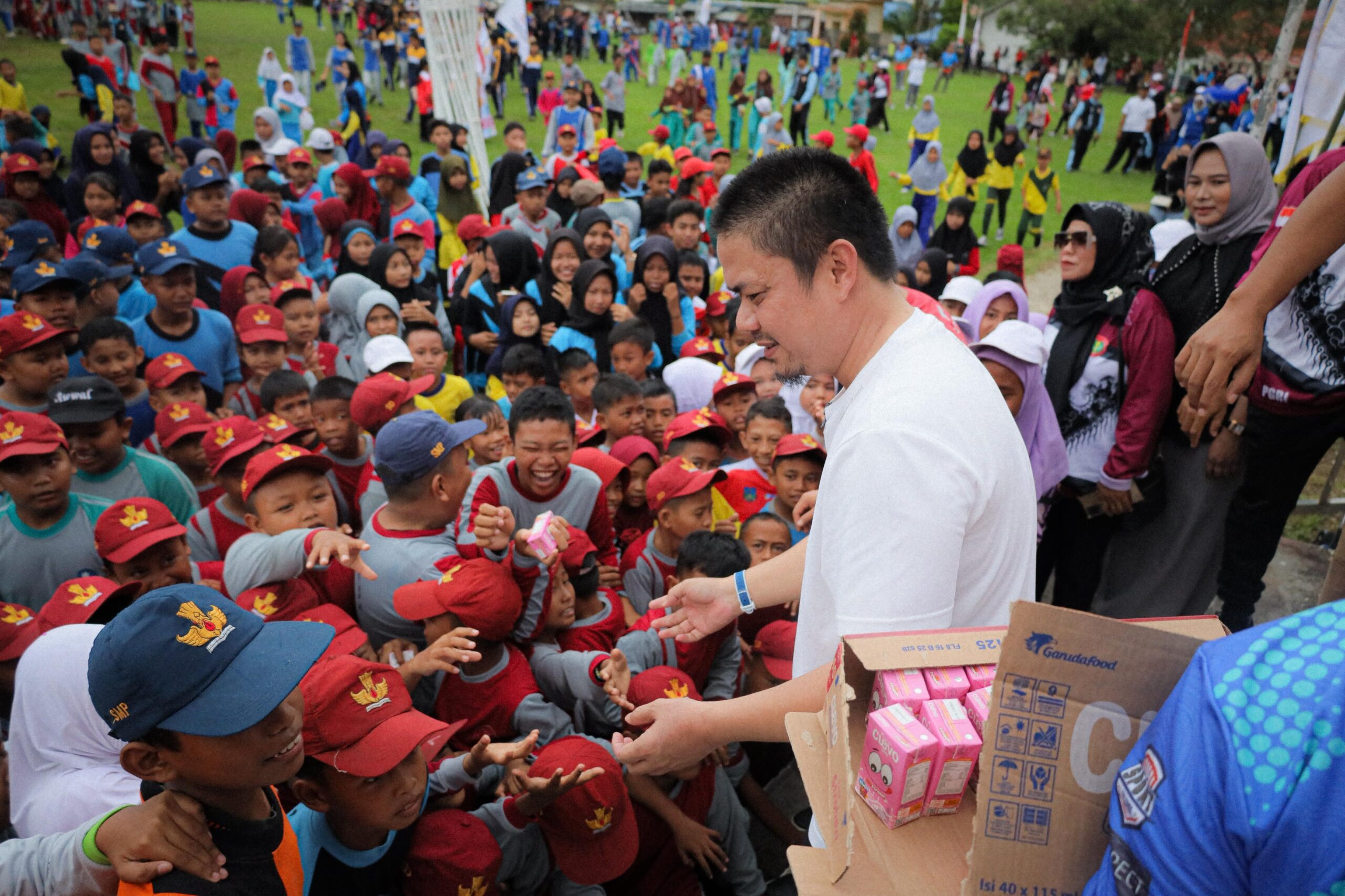 Bupati Kolaka Timur Buka Resmi O2SN, FLS2N, dan GSI Tahun 2025 di Lapangan Gunung Jaya