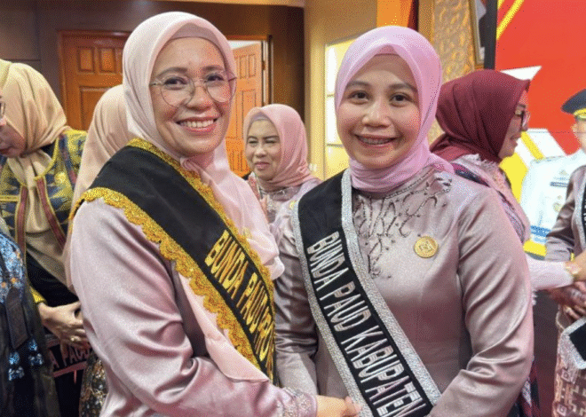 Hj. Hartini Azis Resmi Dikukuhkan sebagai Bunda PAUD dan Bunda Literasi Kolaka Timur, Siap Kawal Tumbuh Kembang Anak dan Gerakan Literasi di Daerah