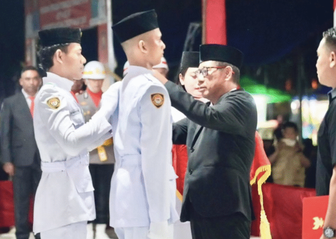 76 Pelajar Terbaik Resmi Dikukuhkan Sebagai Anggota Paskibraka Kolaka Timur 2025